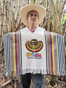Poncho costeño feria estampado